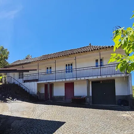 Сasa de vacaciones Casa De Cabecinho- Albufeira Do Azibo Bragança
